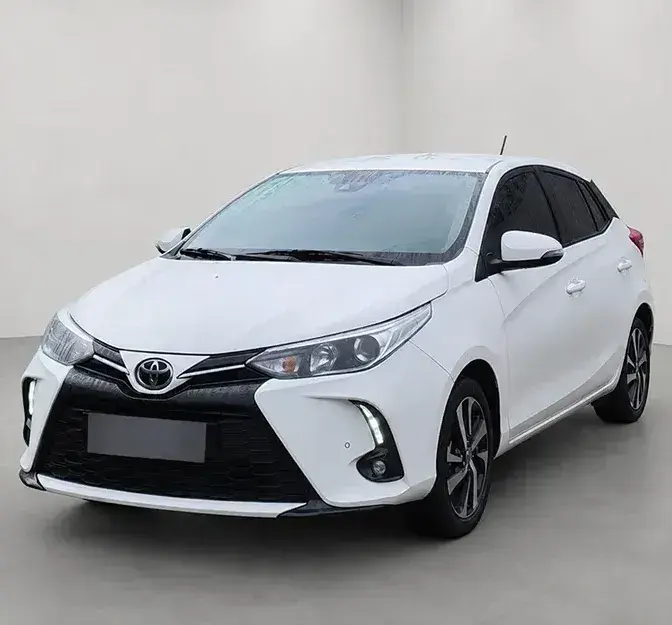 Toyota Yaris 2024 - foto 1