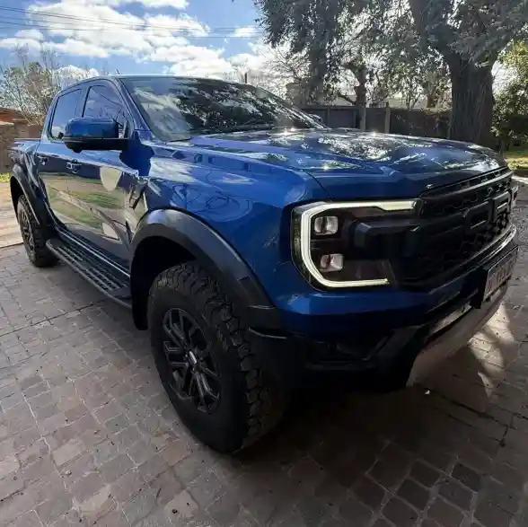 Ford Ranger Raptor 3.0L V6 Ecoboost Biturbo Cabina Doble 4X4 2023 - foto 2