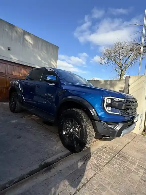 Ford Ranger Raptor 3.0L V6 Ecoboost Biturbo Cabina Doble 4X4 2023 - foto 3