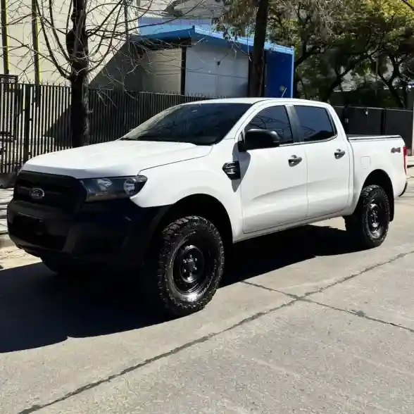 Ford Ranger 2021 - foto 1
