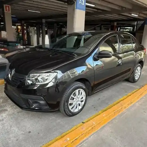 Renault Logan 2021 - foto 1