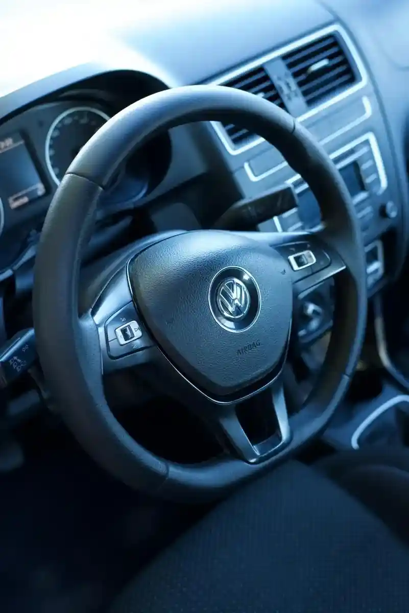 Volkswagen Suran 1.6 Track 2017 - foto 4