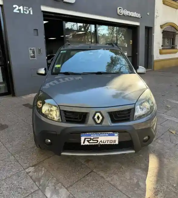 Renault Sandero Stepway 1.6 Confort 105Cv 2011 - foto 2