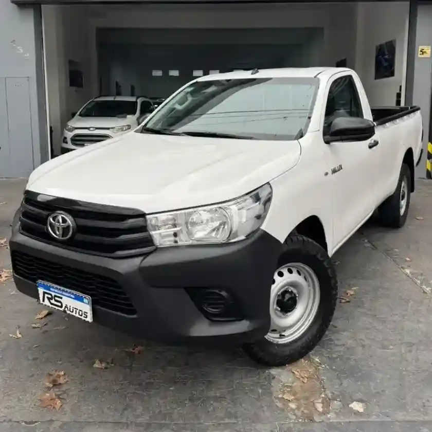 Toyota Hilux Pick-Up 2.4 Cs Dx 150Cv 4X2 2023 - foto 1