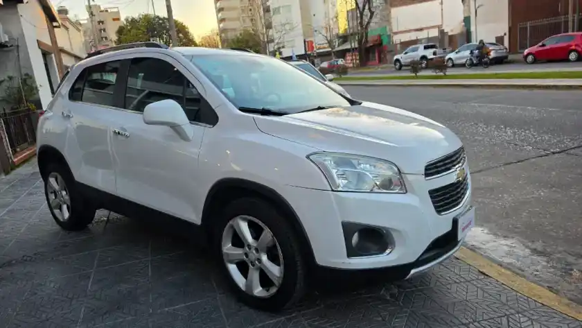 Chevrolet Tracker 1.8 Ltz+ Awd At 140Cv 2016 - foto 3