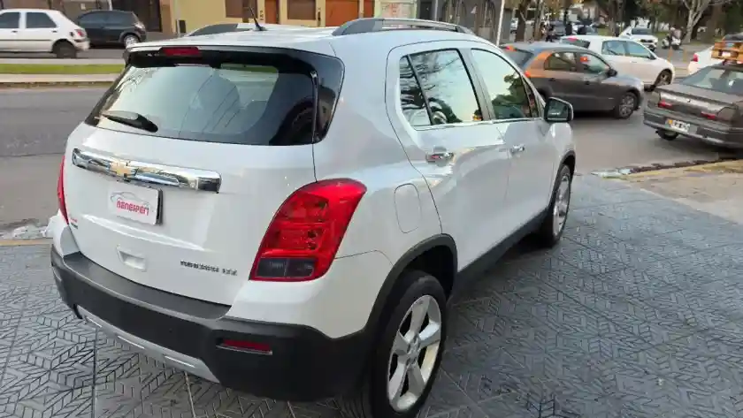 Chevrolet Tracker 1.8 Ltz+ Awd At 140Cv 2016 - foto 5