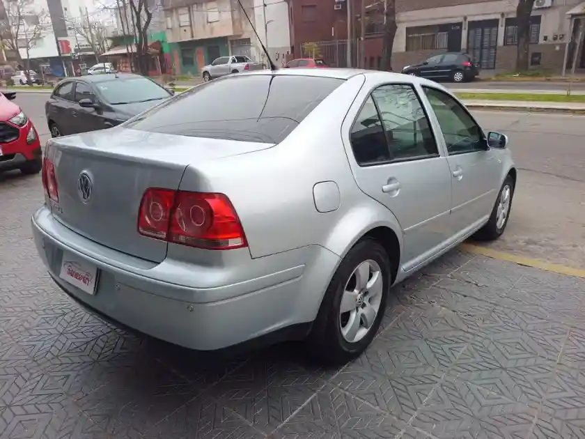 Volkswagen Bora 2.0 Trendline 115Cv 2012 - foto 4