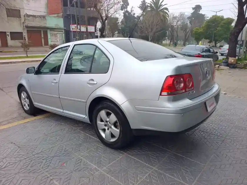 Volkswagen Bora 2.0 Trendline 115Cv 2012 - foto 5