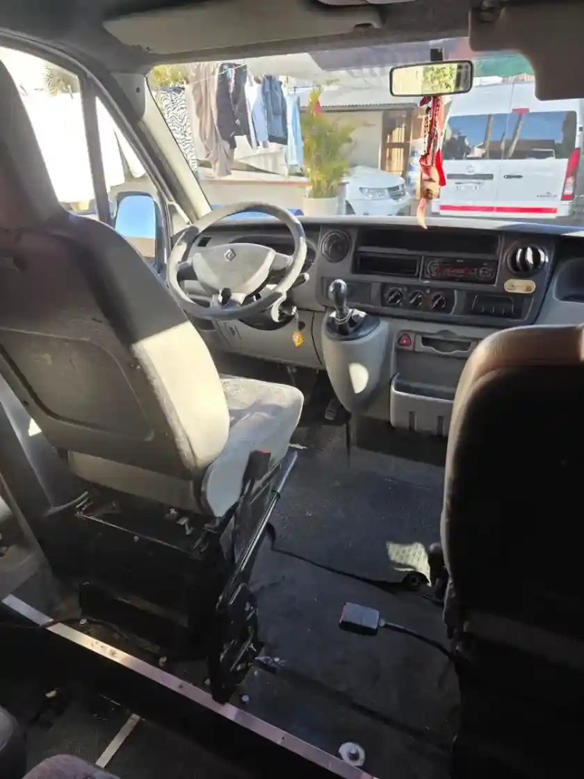 Renault Master 2.3 T4 Dci130 L1H1 Furgon Corto 2013 - foto 5