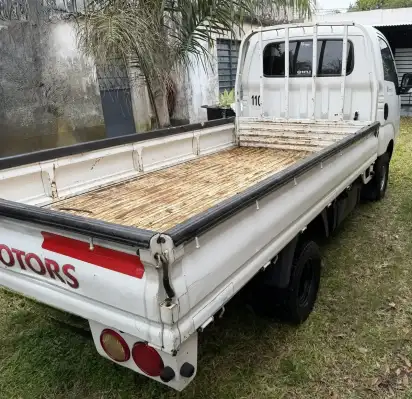 Kia K2500 2.5 Tdci Truck Aa C/Caja 4X2 2012 - foto 1