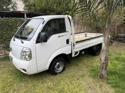 Kia K2500 2.5 Tdci Truck Aa C/Caja 4X2 2012 - foto 2
