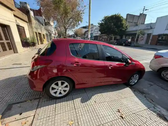 Peugeot 308 1.6 Allure Nav 2016 - foto 3