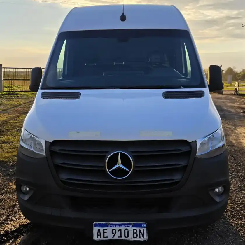 Mercedes-Benz Sprinter 516 Cdi Furgón 4325 Te V2 2021 - foto 1