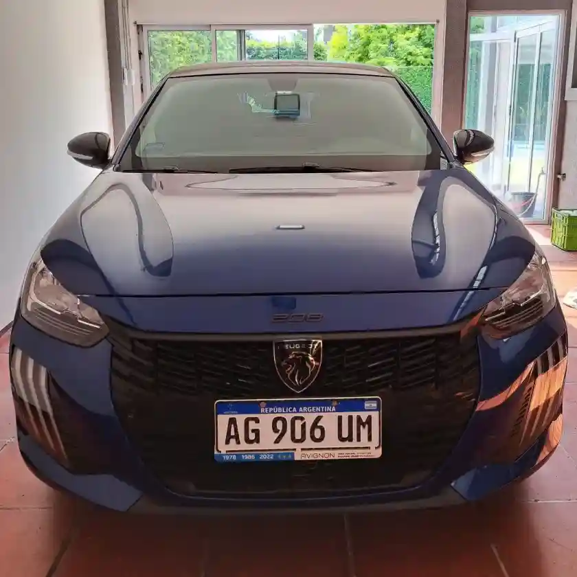 Peugeot 208 1.6 Allure Pack 2024 - foto 1