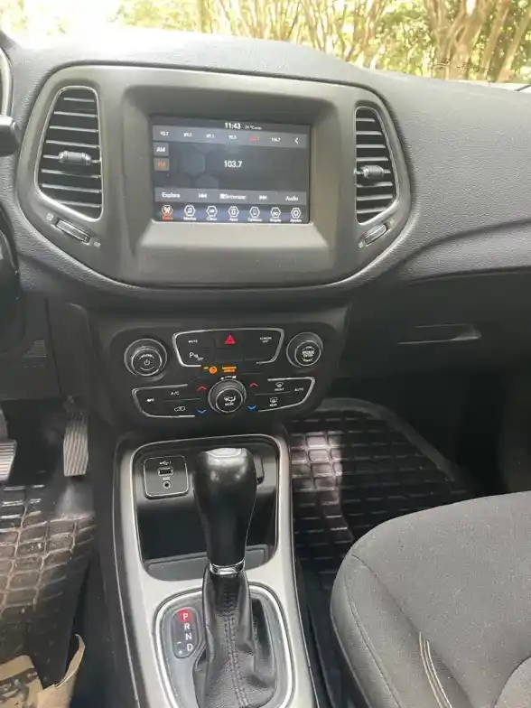 Jeep Compass 2.4 Sport At 2020 - foto 5