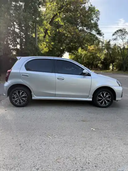 Toyota Etios 1.5 Xls 2021 - foto 4