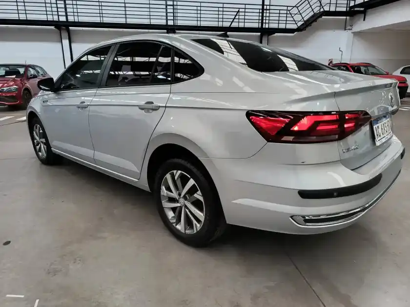 Volkswagen Virtus 1.6 Msi Highline 2018 - foto 2