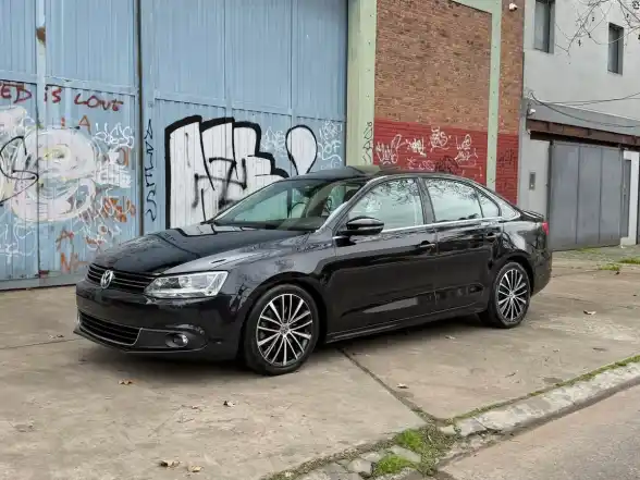 Volkswagen Vento 2.0 Sportline Tsi 200Cv 2012 - foto 4