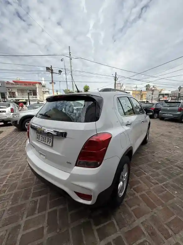 Chevrolet Tracker 1.8 Ltz+ Awd At 140Cv 2017 - foto 5