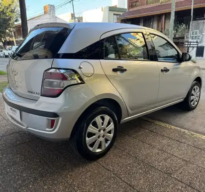 Chevrolet Agile 1.4 Ls 2014 - foto 4