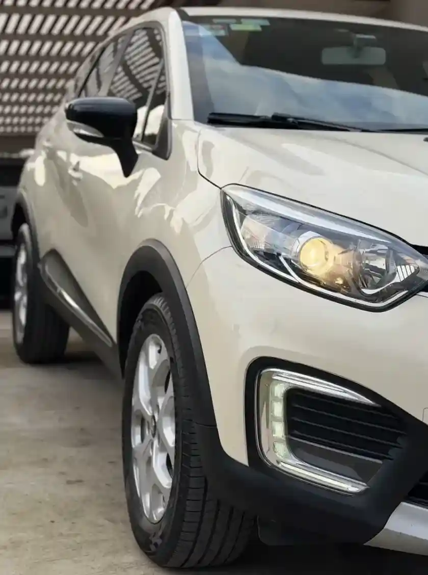 Renault Captur 2.0 Zen 2019 - foto 3