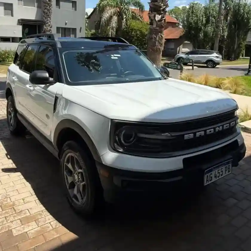 Ford Bronco Sport 2024 - foto 1