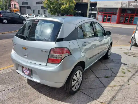 Chevrolet Agile 1.4 Lt 2010 - foto 3