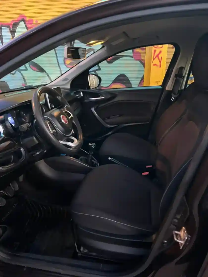 Fiat Cronos 1.8 16V Precision 2020 - foto 5
