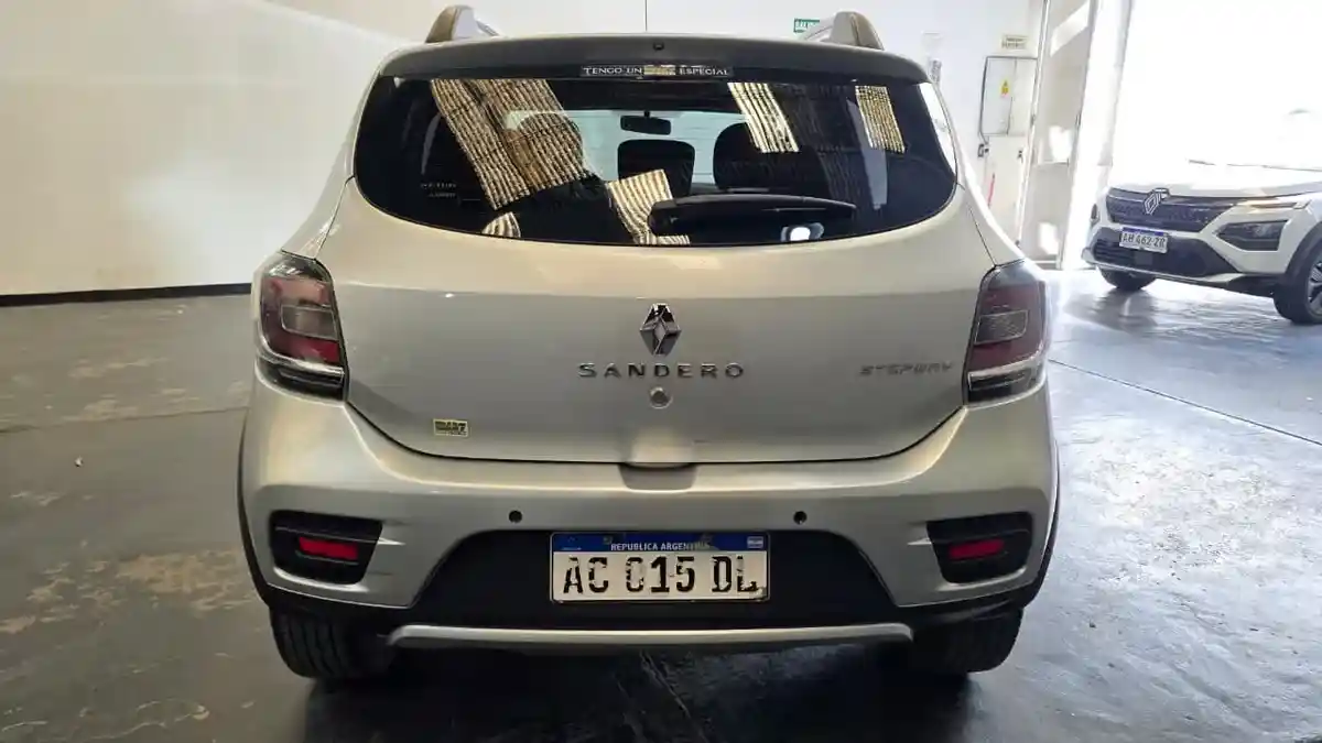 Renault Sandero Stepway 1.6 Privilege 105Cv Nac 2017 - foto 5