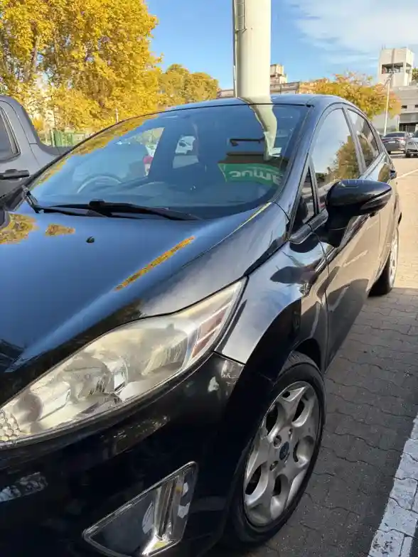 Ford Fiesta Kinetic 1.6 Design 120Cv Titanium 2012 - foto 2