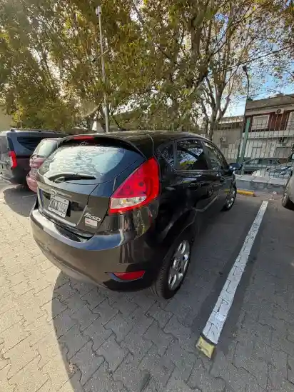 Ford Fiesta Kinetic 1.6 Design 120Cv Titanium 2012 - foto 4