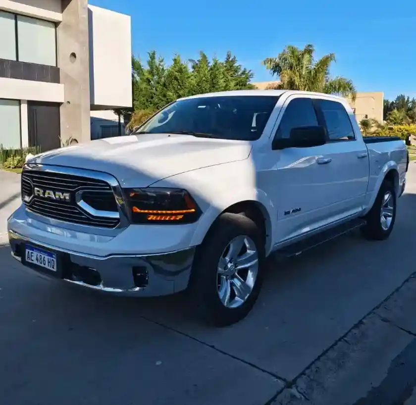 Ram 1500 5.7 Laramie Atx V8 2020 - foto 1