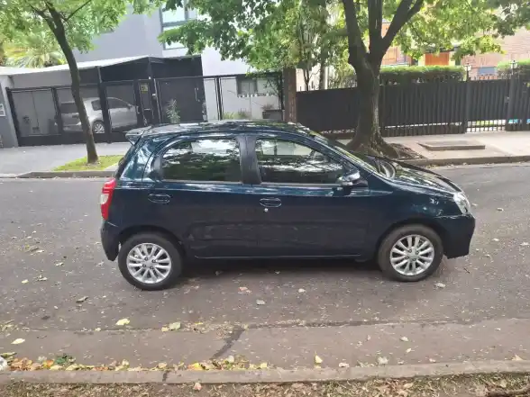 Toyota Etios 1.5 Xls 2015 - foto 5