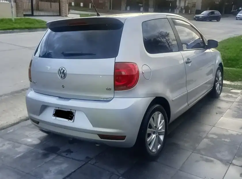 Volkswagen Fox 1.6 Comfortline 3P 2011 - foto 3