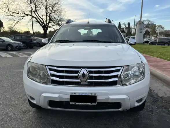 Renault Duster 2.0 4X2 Luxe Nav 138Cv 2014 - foto 2