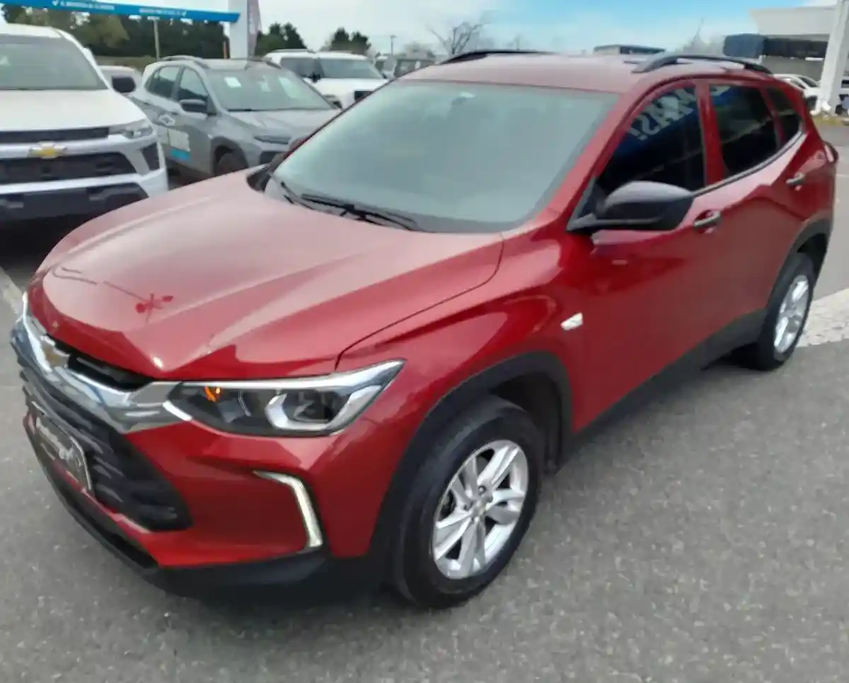 Chevrolet Tracker 2023 - foto 1