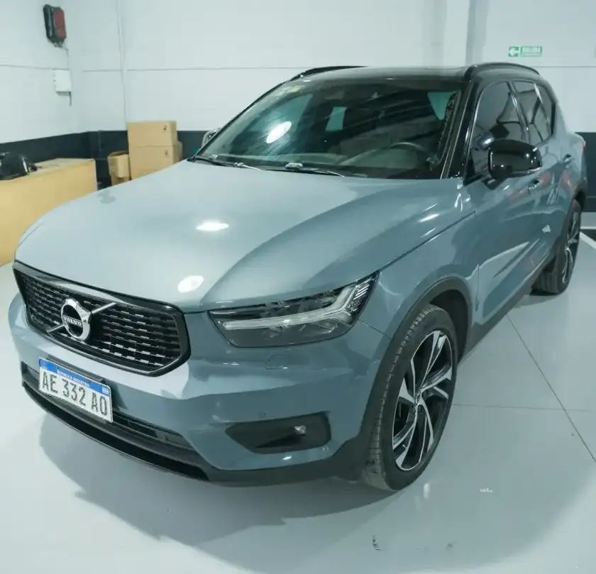 Volvo XC40 2020 - foto 1