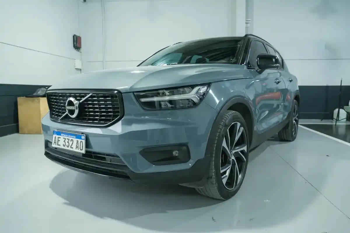 Volvo Xc40 2.0T T5 R-Design Awd 2020 - foto 2