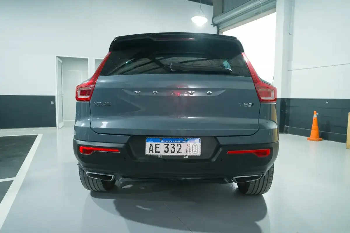 Volvo Xc40 2.0T T5 R-Design Awd 2020 - foto 5