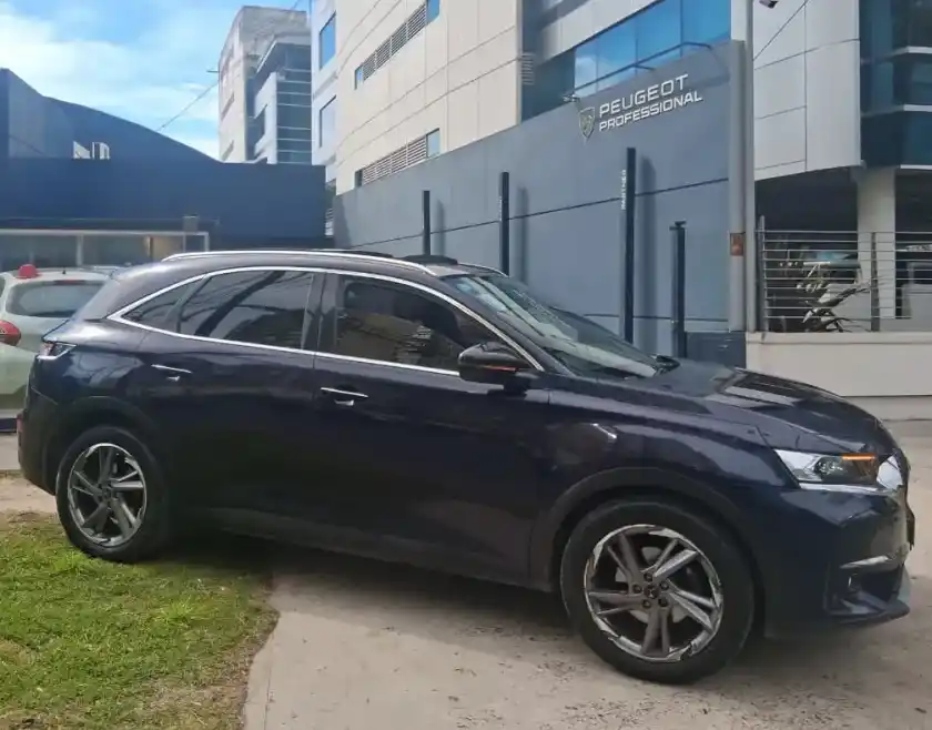 D.s. Ds7 Crossback 2.0 Hdi 180 At Bastille+ 2022 - foto 1