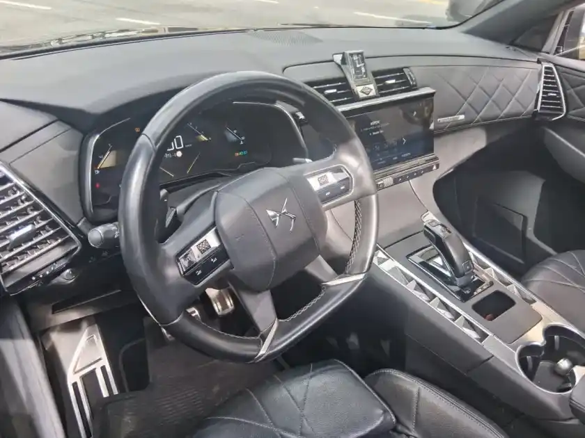 D.s. Ds7 Crossback 2.0 Hdi 180 At Bastille+ 2022 - foto 5