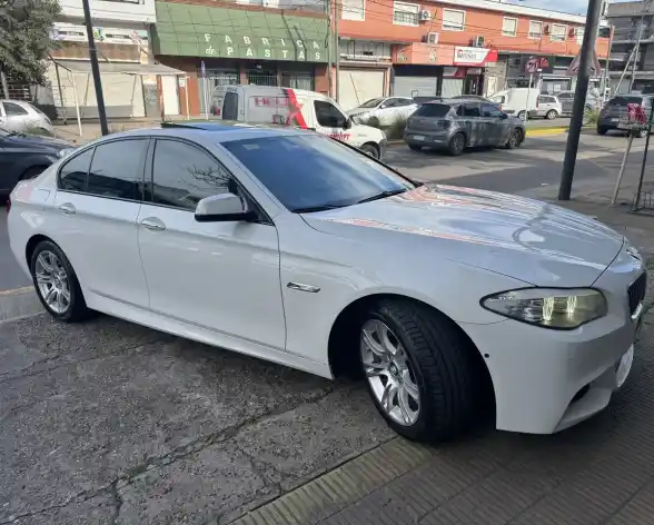 BMW Serie 5 2013 - foto 1
