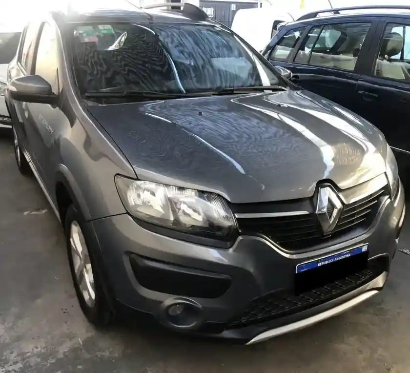 Renault Sandero Stepway 2016 - foto 1