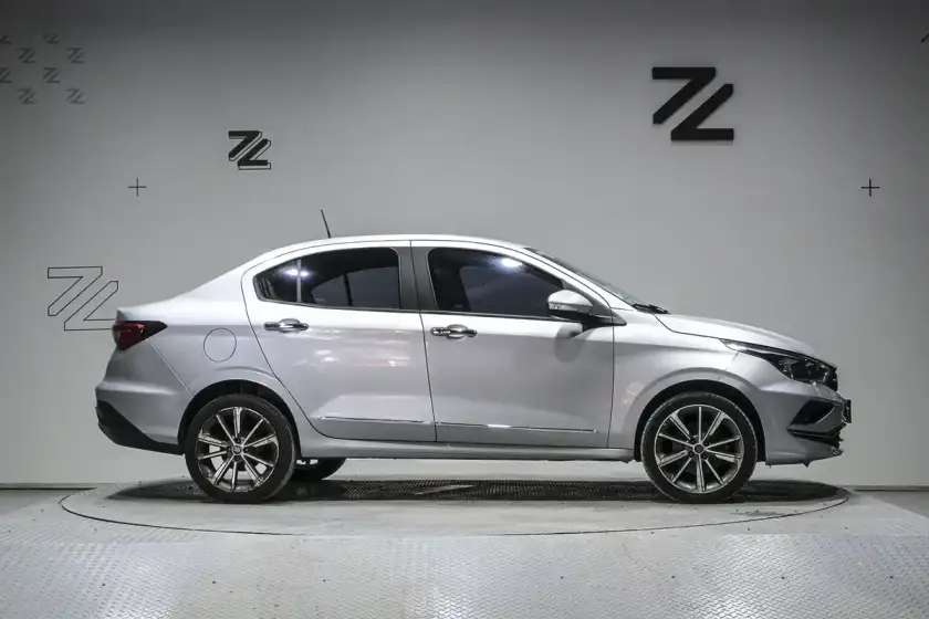 Fiat Cronos 1.8 16V Precision At6 Pack Premium 2022 - foto 4