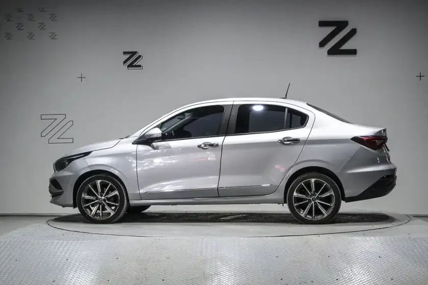 Fiat Cronos 1.8 16V Precision At6 Pack Premium 2022 - foto 5
