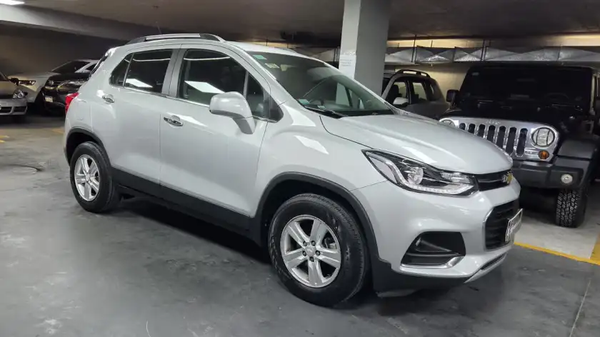 Chevrolet Tracker 1.8 Ltz Fwd Mt 140Cv 2018 - foto 2