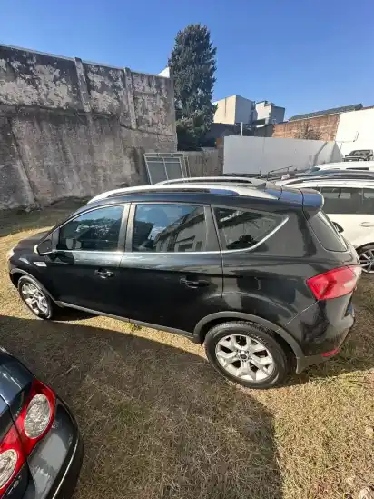 Ford Kuga 2.5 Titanium At 4X4 L (Ku05) 2011 - foto 4