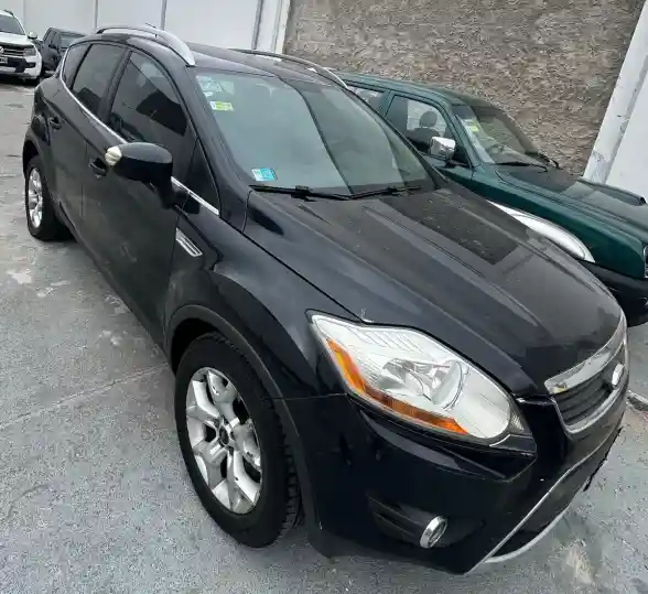 Ford Kuga 2.5 Titanium At 4X4 L (Ku05) 2011 - foto 5