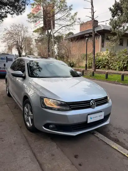 Volkswagen Vento 2.5 Luxury 170Cv Tiptronic 2013 - foto 3