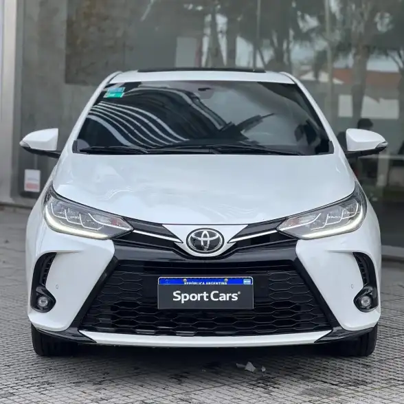 Toyota Yaris 1.5 107Cv S Cvt 2023 - foto 2